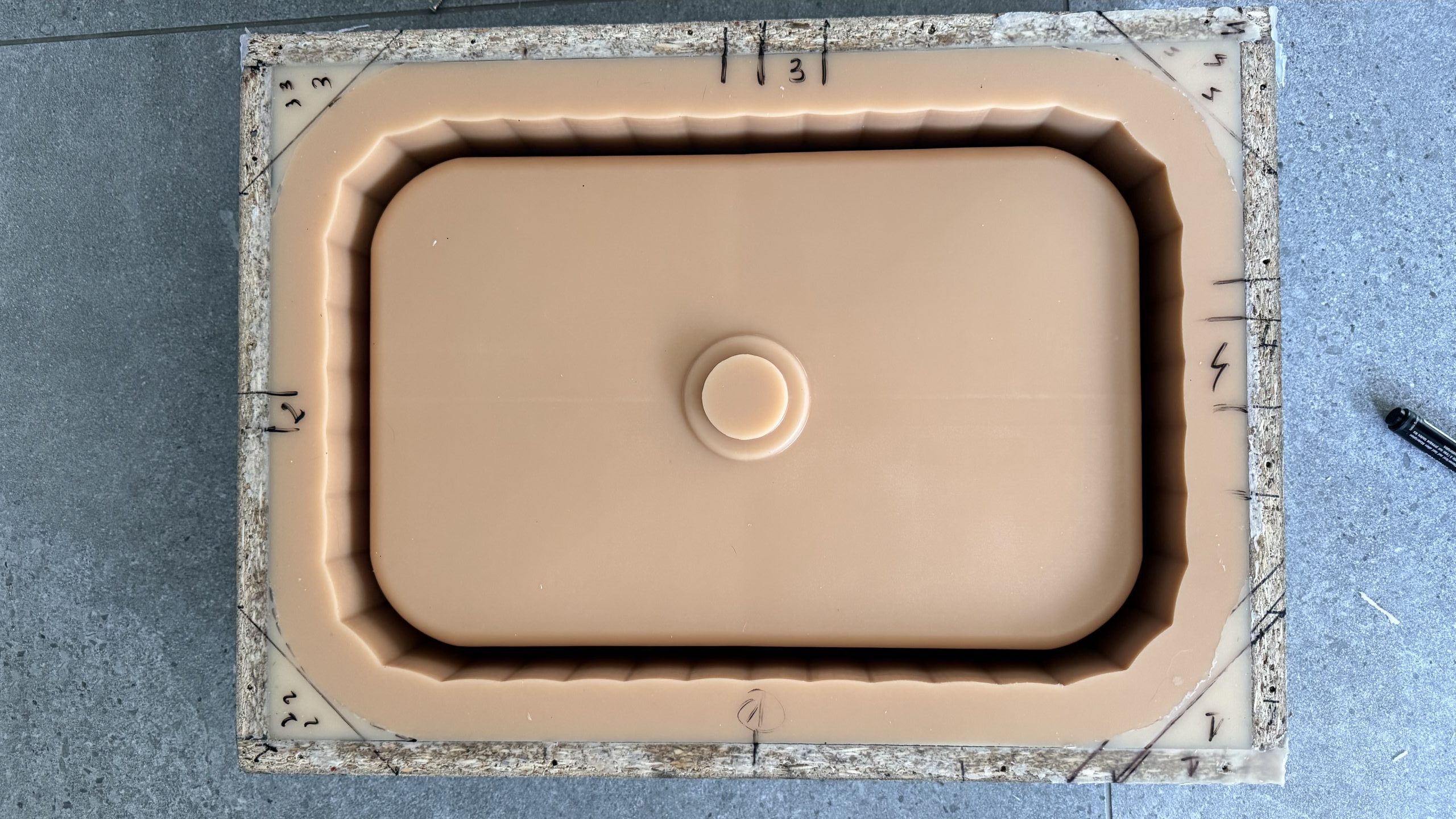 Poliuretanowa forma dla betonu